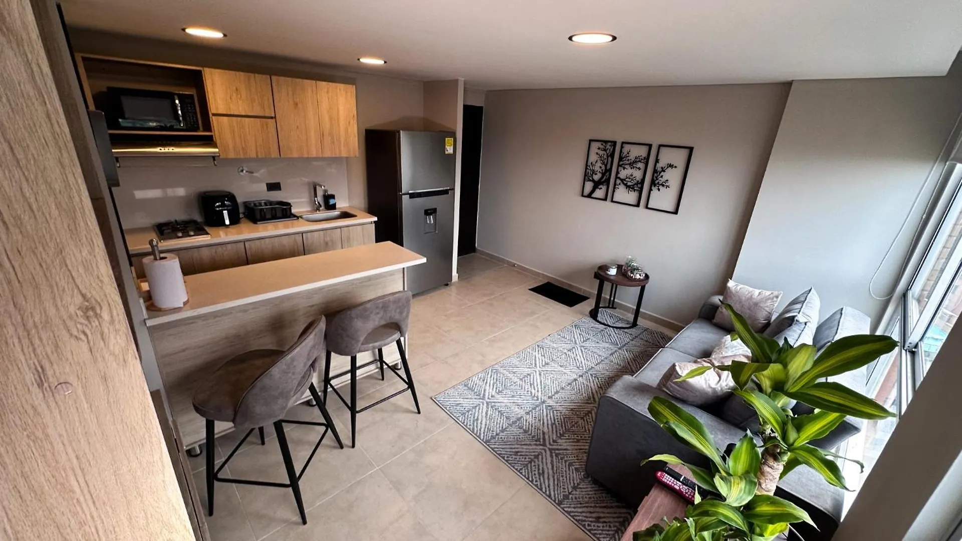 Stylish Apartment Close To Provenza By Hoost Medellín